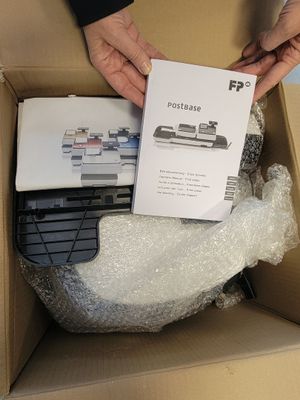 Machine à affranchir FP Lot vendu en l'état, sans garantie d…