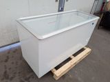 an image of a freezer sitting on a pallet