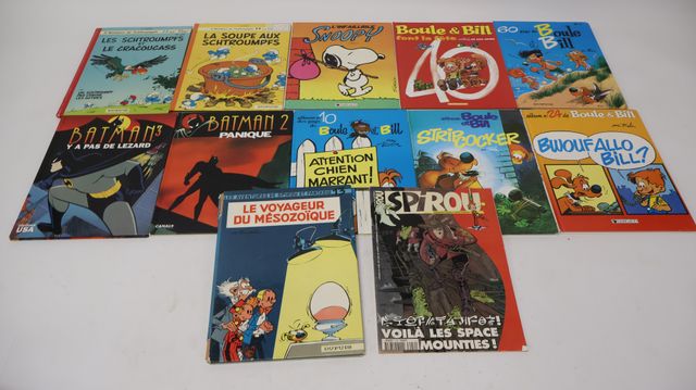  Lot de 12 albums de bande-dessinée, dont BOULE & BILL, LES SCHTR...