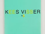 a green notebook with the words kes visser on it