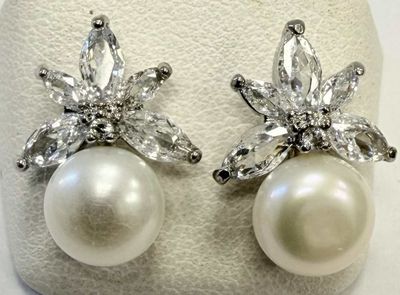 Paire DE Boutons D'Oreilles EN MÉTal ArgentÉ, Perles D'Eau D…