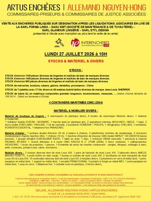 une affiche jaune avec une image en noir et blanc d'un homme sur un skateboard