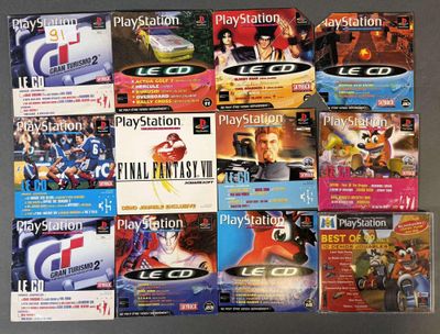 de nombreux jeux vidéo exposés sur une table