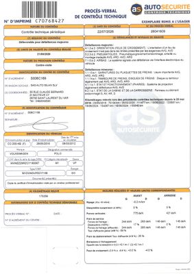 un document sur lequel figurent la photo d'un numéro d'immatriculation et un code-barres