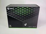 La boîte de la console Xbox X est ouverte et prête à l'emploi.