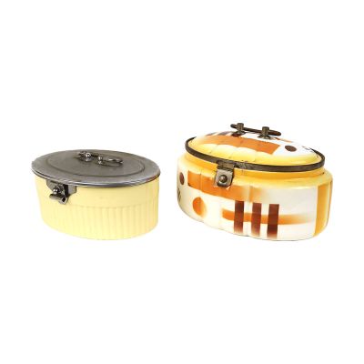 two small containers that are sitting next to each other