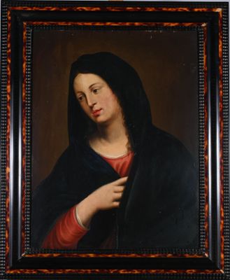 une peinture à l'huile représentant une femme vêtue d'une cape noire et d'une robe rouge