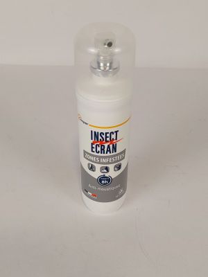 une photo d'un flacon d'insecticide posé sur une surface blanche