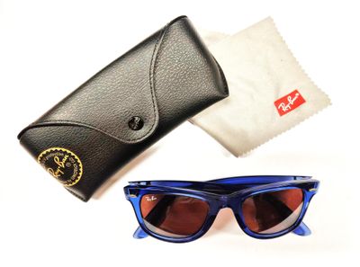 RAY-BAN / Lunettes de soleil RAY-BAN unisex original Wayfare…