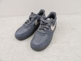 Nike Air Force 1 '07 gris foncé / blanc