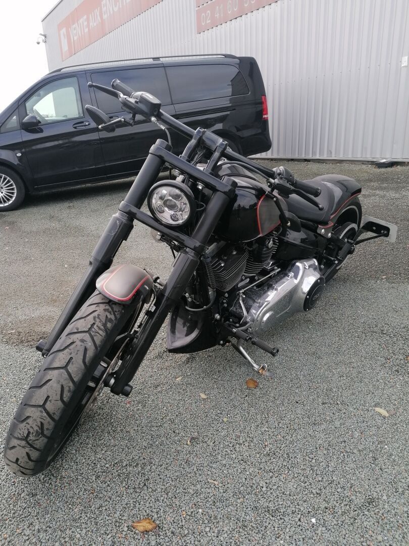 . MOTO HARLEY DAVIDSON FXS - Genre : MTT2 - Carrosserie : SO…