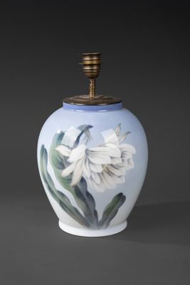 ROYAL COPENHAGUE Importante potiche en porcelaine émaillée p…