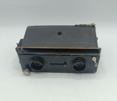 PLATOSCOPE. Appareil photographique pour plaques stéréoscopi…