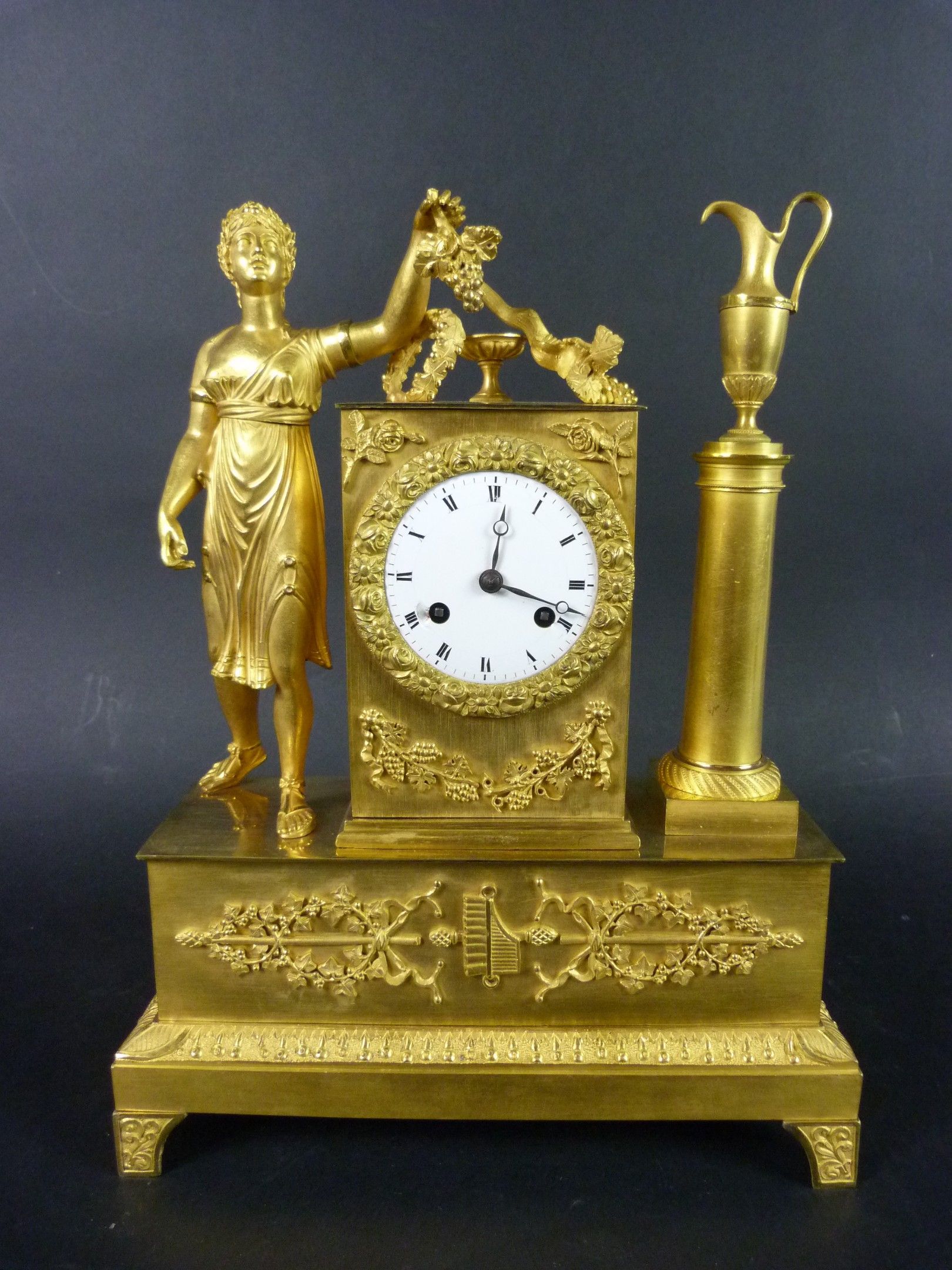 Objets d'art & Curiosités