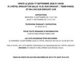 la quatrième de couverture d'un livre sur laquelle figure la photo d'un homme en costume-cravate