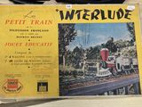 une image représentant une boîte sur laquelle figure l'image d'un train