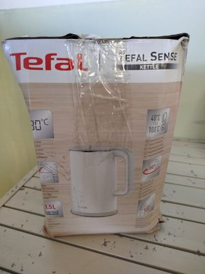 1 bouilloire de marque TEFAL - Modèle : KETTLE - (Produit non testé, n - Photo 1