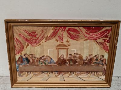 une image représentant une représentation de la Cène de Jésus