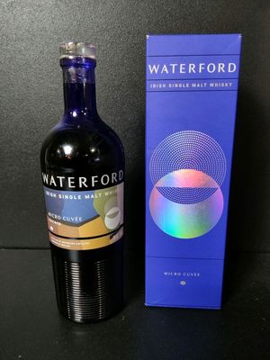 Bouteille de whisky Waterford Micro Cuvée Racines Foundation… - Photo 1