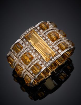 Bague en saphir jaune et diamant