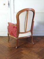BERGERE en hêtre mouluré et sculpté à dossier cintré, les su… (photo 6)