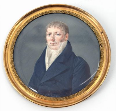 portrait d'un homme en manteau bleu, dans un cadre doré