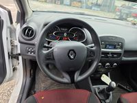 LMB: CTTE RENAULT CLIO du 28/05/2015 - 06cv GO -… (photo 6)
