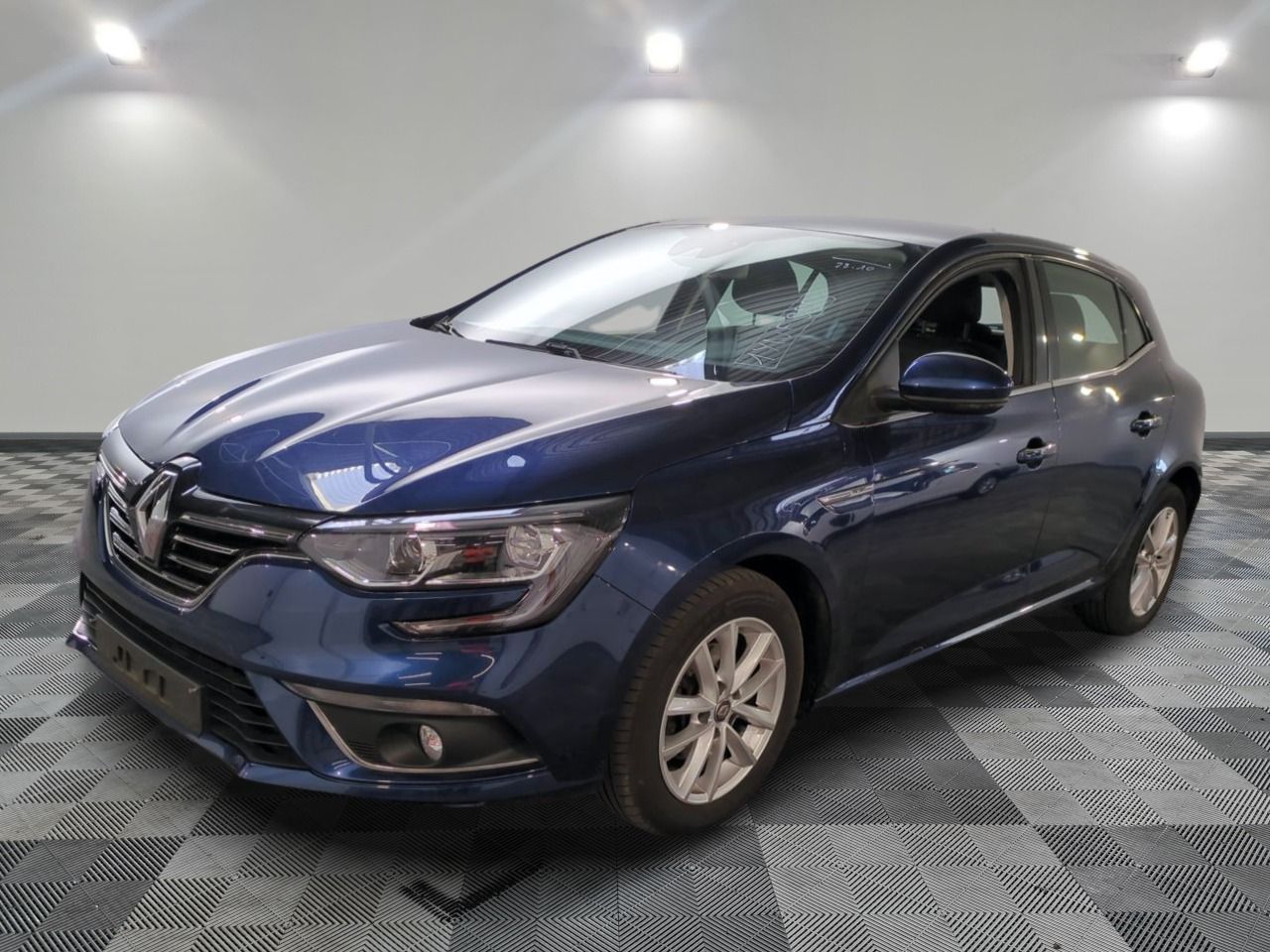 RENAULT - MÉGANE IV BERLINE TCE 115 FAP INTENS - ES - Mise e…