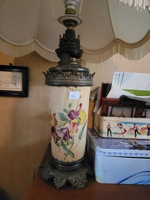 a lamp that is sitting on top of a table