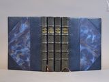 trois livres superposés