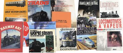 un grand nombre de livres posés sur une table
