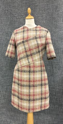 CARVEN – Robe chasuble 52% laine. Taille : 38 
