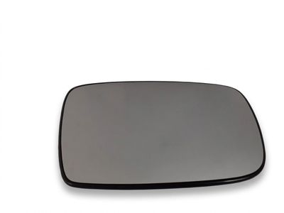 Ce rétroviseur de forme rectangulaire avec des bords arrondi…