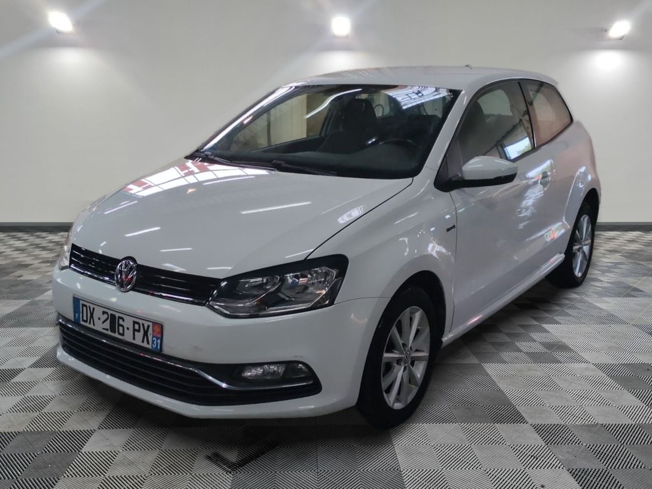 VOLKSWAGEN - POLO 1.2 TSI 90 BLUEMOTION TECHNOLOGY SÉRIE SPÉ…