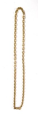 collier plaqué or muni d'une chaîne dotée d'un fermoir