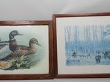 deux photos encadrées représentant des canards dans un champ, avec des arbres en arrière-plan