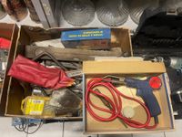 Lot d'outillage et matériel de bricolage. (photo 3)