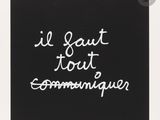 a black and white photo of a sign that says, i sawt bout communque