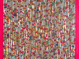 un tableau représentant un cadre rouge sur lequel est peint un motif