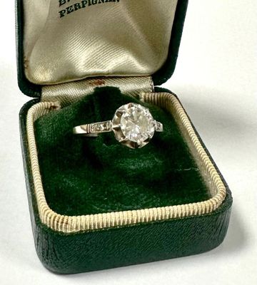 Solitaire en platine 950°° serti d'un diamant de 1,25 à 1,5 …