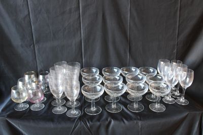 lot de verre à pied dépareillés