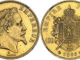 l'image d'une pièce souveraine en or ornée d'une couronne
