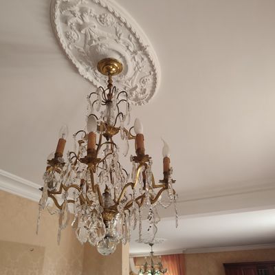 Lustre à pampilles de cristal. H 92