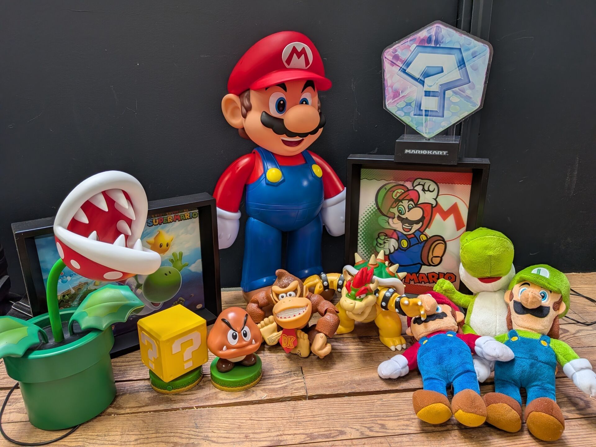 Objets d'art & Curiosités