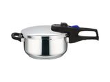 un gros plan d'une casserole en acier inoxydable munie d'une poignée