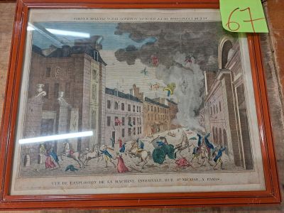 tableau encadré représentant une scène de rue avec des passants