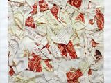 une image représentant une feuille de papier sur laquelle figurent un bouquet de fleurs rouges