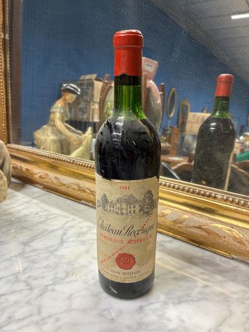 Bouteille de vin rouge Bordeaux supérieur Château Recougne 1964