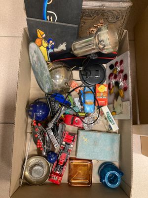 Reliure (accidentée) - Deux panneaux religieux - Calot - Eventail - Pe