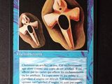 une image représentant une carte sur laquelle figure une personne portant un masque